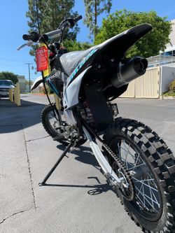 125cc 🎁 NEW