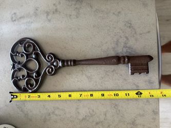 Large Decorative Cast Iron Skeleton Key