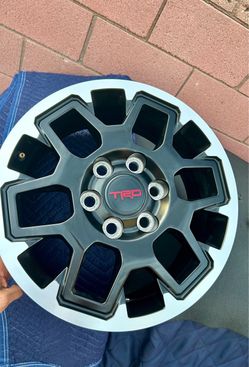 Tacoma 18 inch wheels