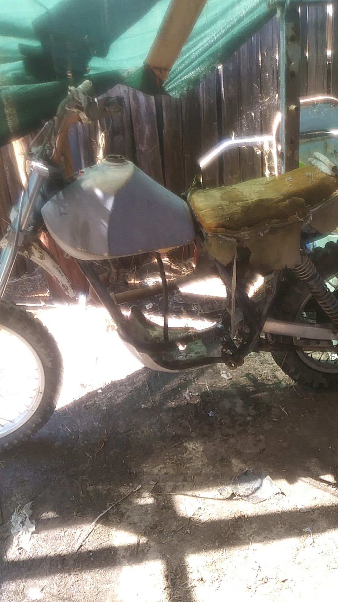 Yamaha 500cc parts bike