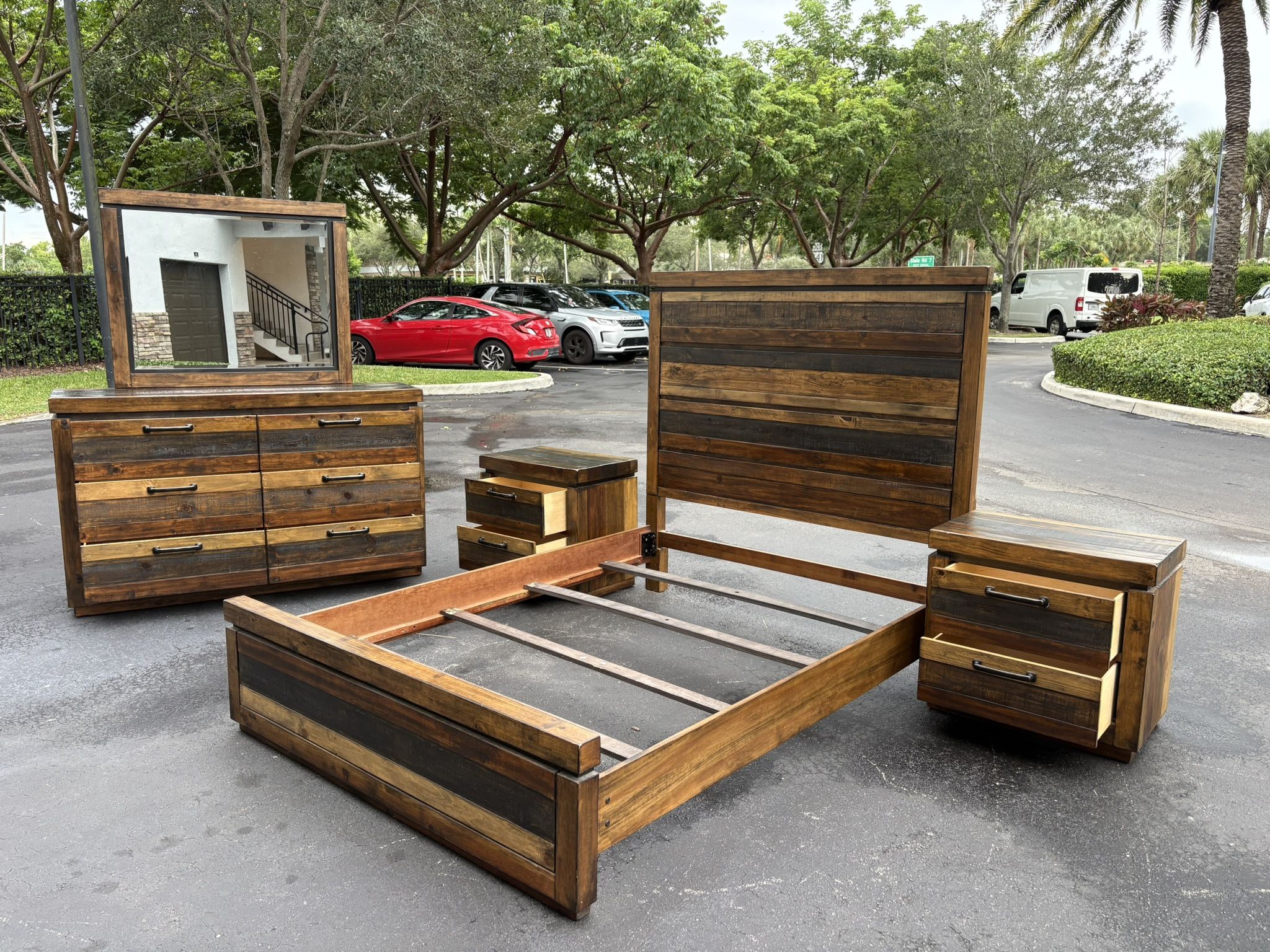 Beautiful Bedroom Set Queen Size Real Wood Brown Color Like New By Cindy Crawford