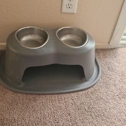 Dog Bowls Elevated