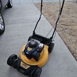 Mower Dewalt 