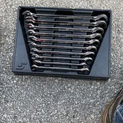 Snap On   10 To 19  Metric Wrenches Rachect $ 325 Like New 