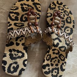 Native Sandals Size 7/7.5