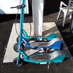 3 Razor Scooter's N 1 Charger Selling All For $150