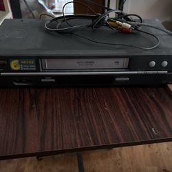 VHS player 