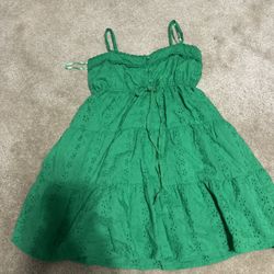 green dress 