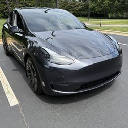 2024 Tesla Model Y Performance 