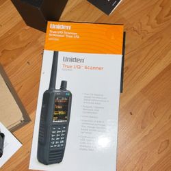 Uniden SDS100 True I/Q Digital Handheld  Scanner