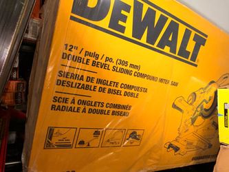 12in Dewalt double bevel compound sliding miter saw