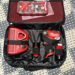 Milwaukee Compact Drill