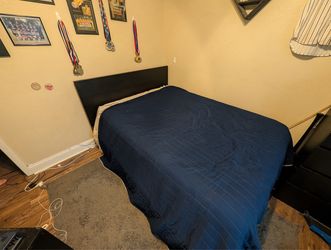 Bed Frame with 2 Storage Drawers- Full Size