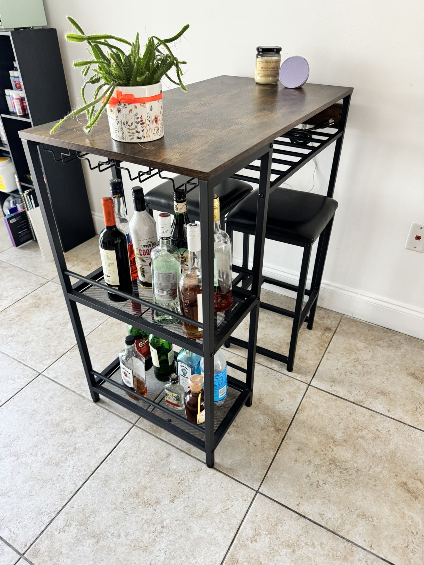 Bar Table