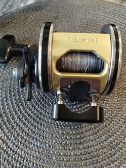 Newell C332-5 Graphite Fishing Reel – 5:1 Gear Ratio – Saltwater – custom Tiburon frame