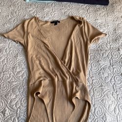 FOREVER 21 BEIGE BODYSUIT SMALL