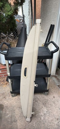 Retractable cargo cover 2007 Highlander