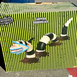 Beetlejuice Sandworm Groundbreaker Halloween Decoration