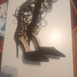 Shoe Republic LA Size 7.5 