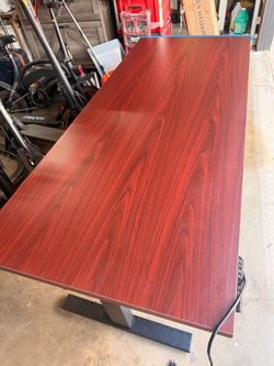 Electric Standing Desk