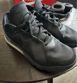 Size 10 LeBron James