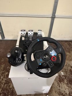 Logitech G29 Racing Wheel with Pedals and Shifter