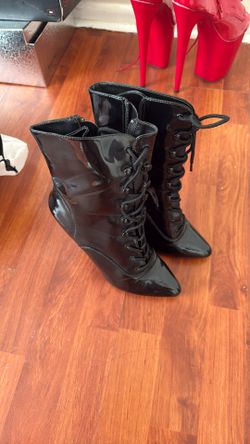 black pleasers