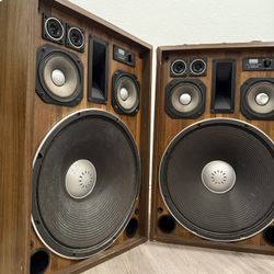 SANSUI SP-X8000 4 Way 6 Speaker System with Horns 