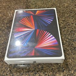 Apple iPad Pro M1 2 Tb WiFi Brand New Selead With Apple Warranty