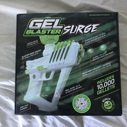 NIB Gel Blaster Surge