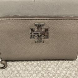 Tory Burch Wallet