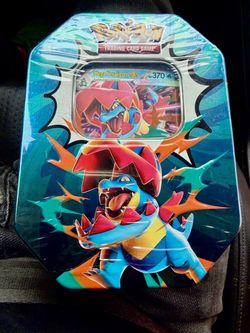 Pokemon ascended heroes tin Feraligatr