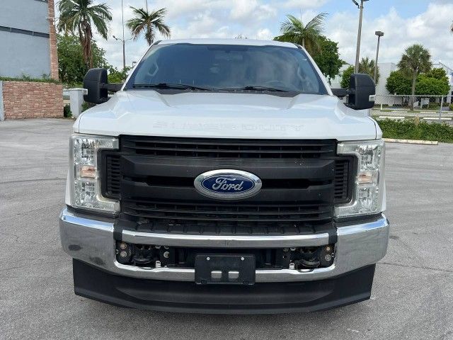 2019 Ford F-350 Diรฉsel Flatbed 4x4