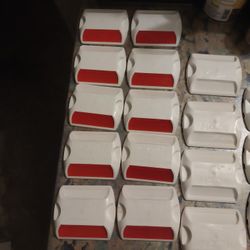 Hersan Reflective Raised Pavement Markers H-05 Two-way Red and White