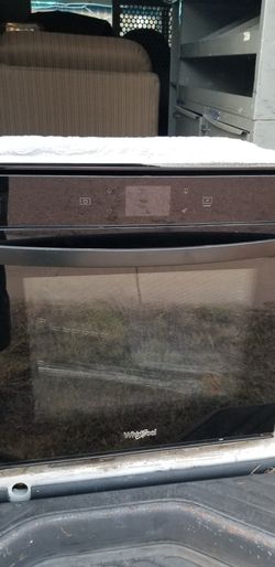 Brand New 24" Black Whirlpool Wall Oven