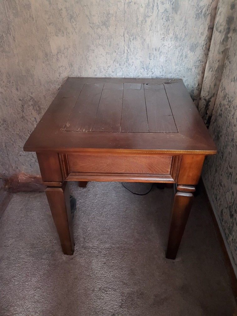 Pair Of Wooden End Tables