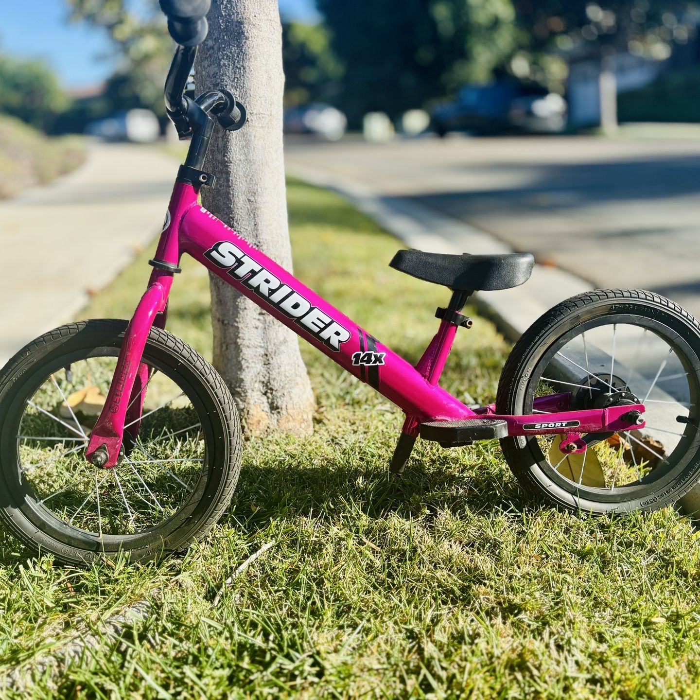 Pink Strider 14x Sport Kids Balance Bike Ages 3-6 for Sale