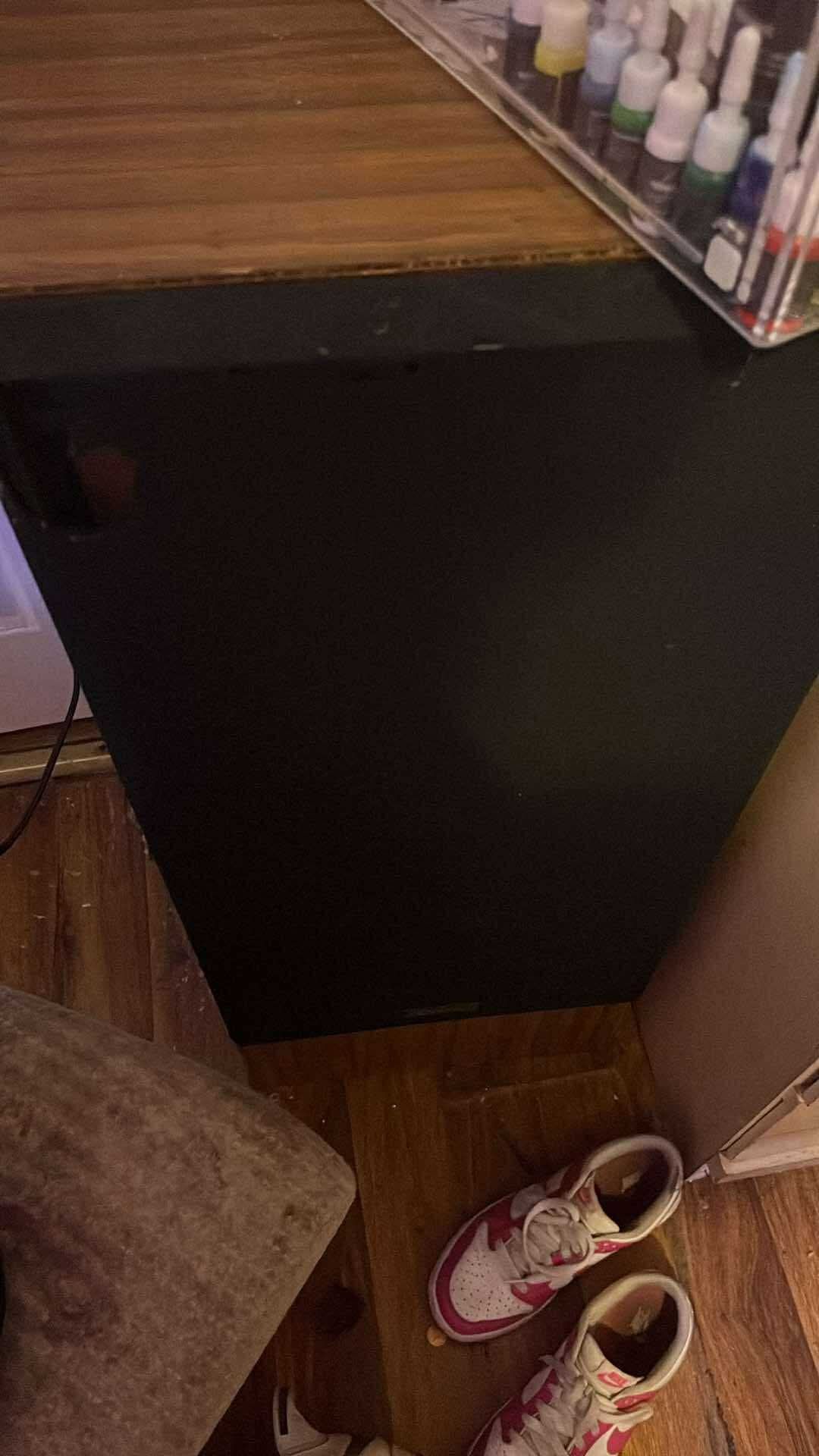2 Kenwood Subs 1 Sony Speaker And Amp