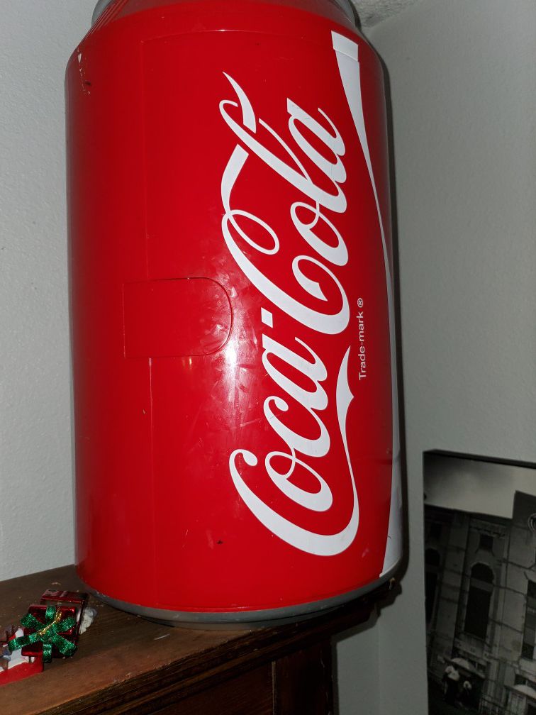 Mini coca cola fridge