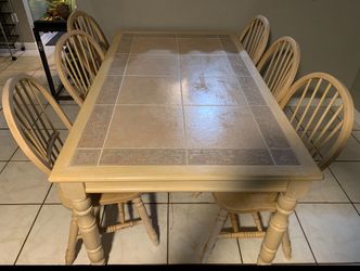 Kitchen table