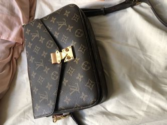Louis Vuitton Bag 100% Authentic for Sale in San Diego, CA - OfferUp
