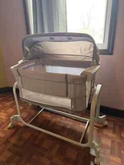Baby Bassinet, Adjustable