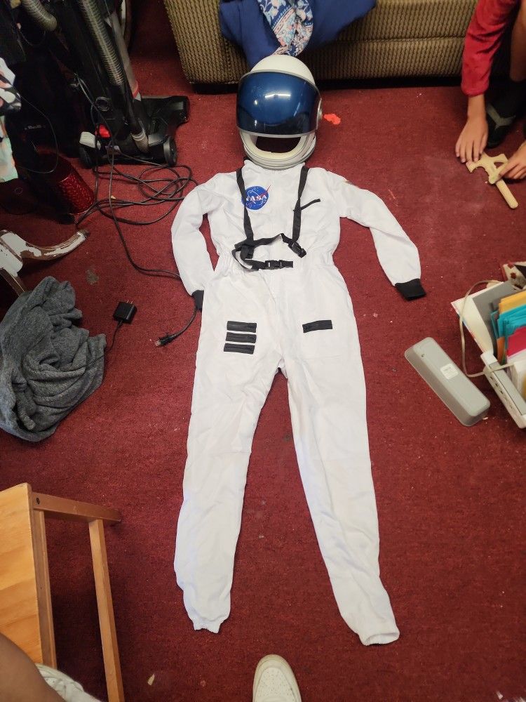 Astronaut Halloween Costume