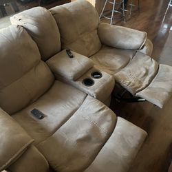 Reclining Sofa 