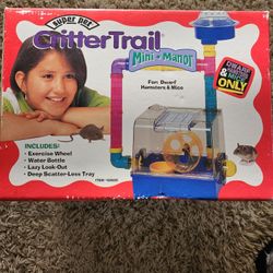 NEW Super Pet Mini Manor CRITTER TRAIL