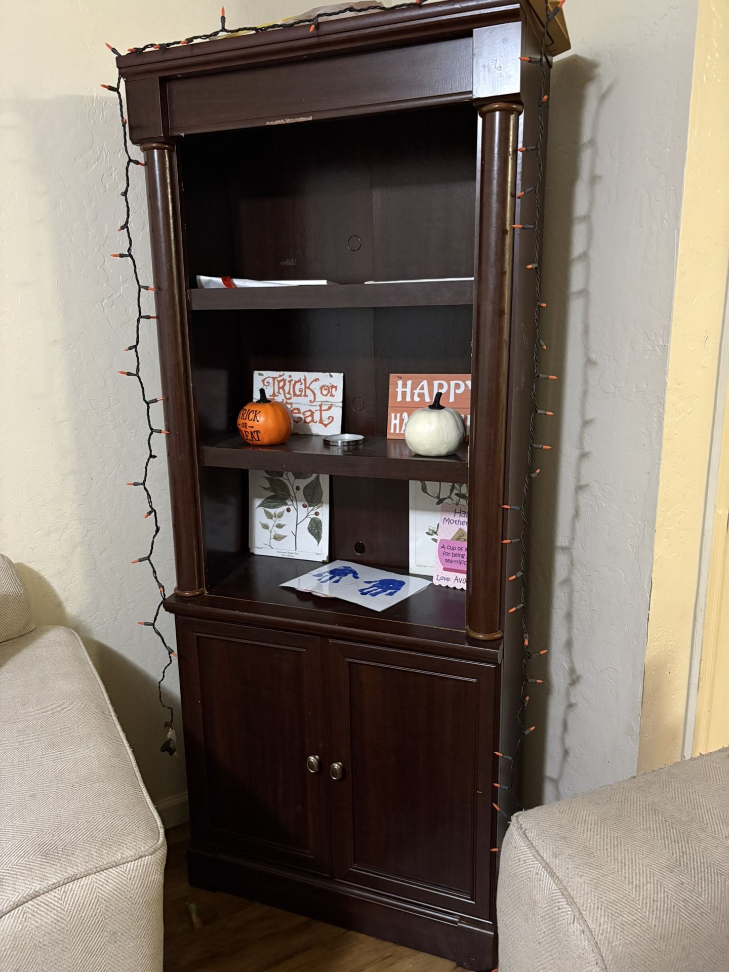 Hutch Cabinet