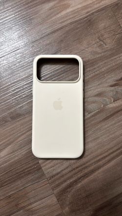 iPhone 17 Pro Max case silicone