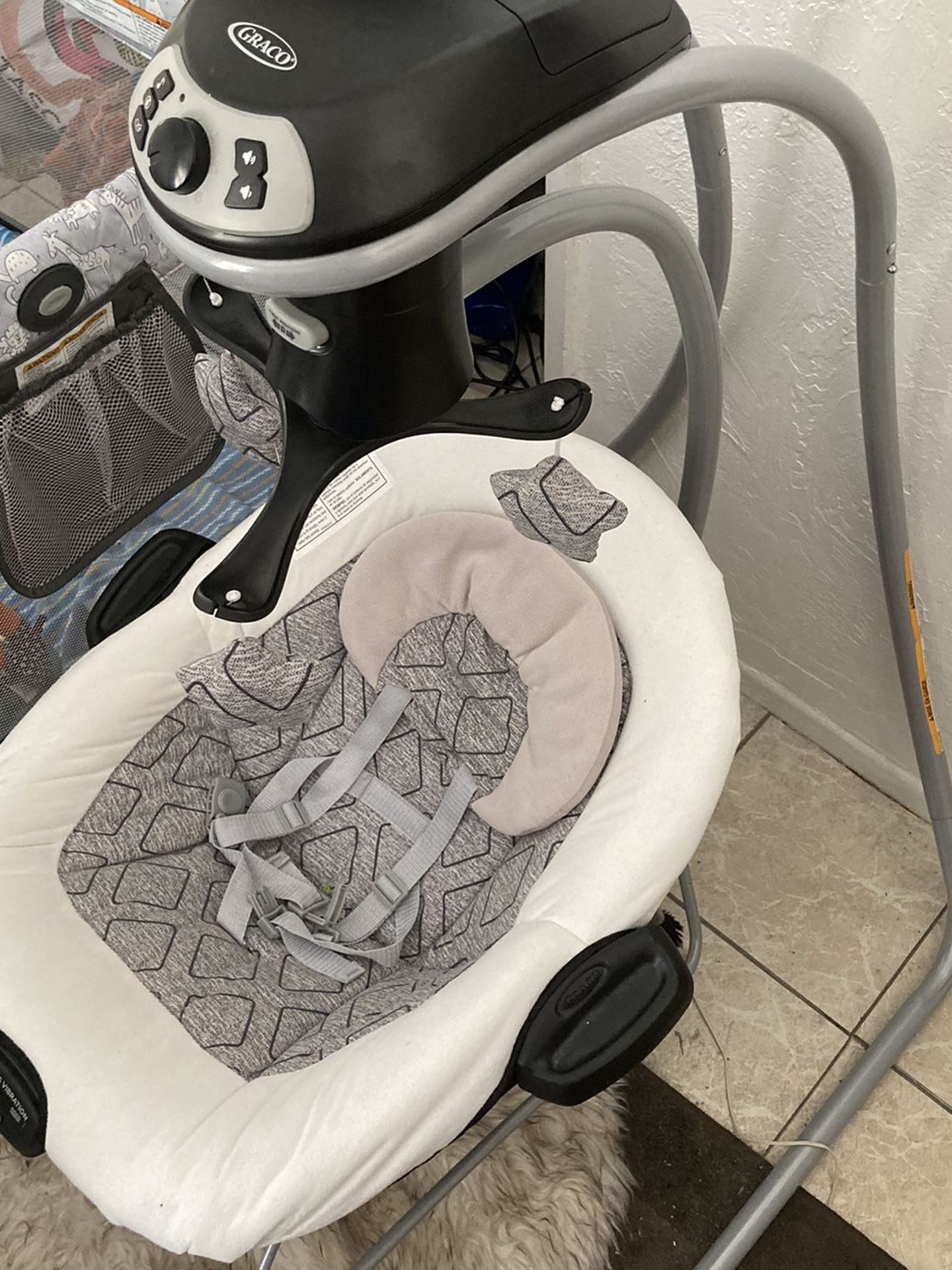 Graco DuetConnect LX Multi Direction Baby Swing and Bouncer Asher