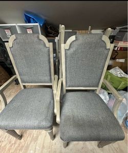 Dining chair
