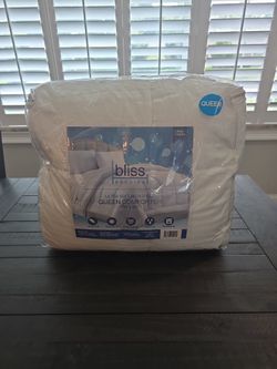 Bliss Bedding Ultra Soft Queen Comforter 86×86 Microfiber, Breathable, Wicking